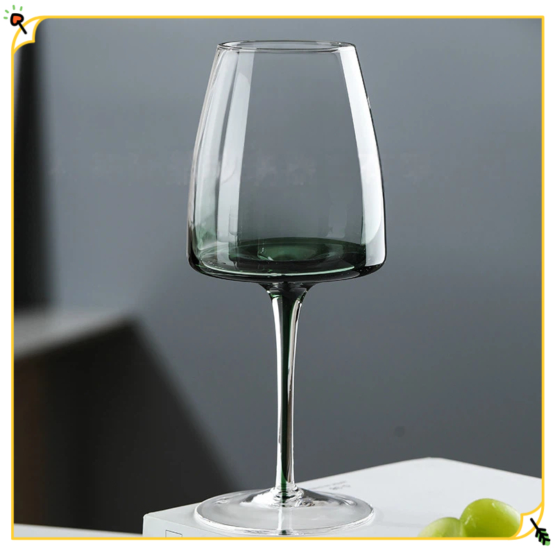 Hand Blown Green Crystal Wine  - Champagne Flute Pair recension och pris